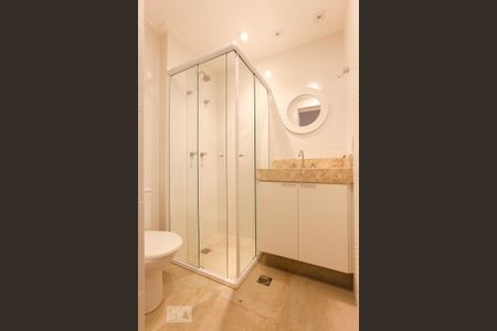 Banheiro Social de apartamento para alugar com 2 quartos, 62m² em Vila Paulista, São Paulo