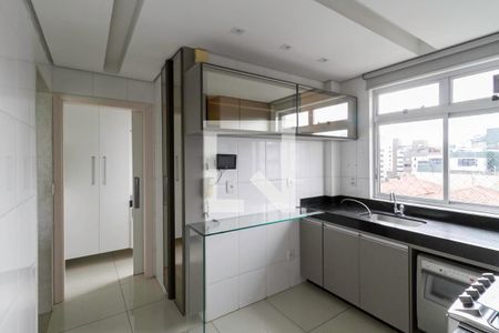 Apartamento à venda com 125m², 4 quartos e 3 vagasCozinha