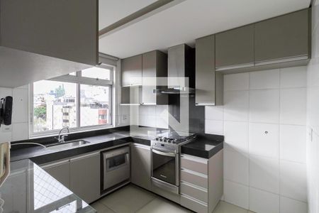 Apartamento à venda com 125m², 4 quartos e 3 vagasCozinha