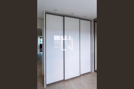 Apartamento à venda com 125m², 4 quartos e 3 vagasSuíte