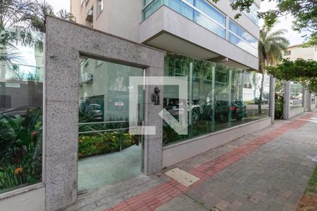 Apartamento à venda com 125m², 4 quartos e 3 vagasFachada