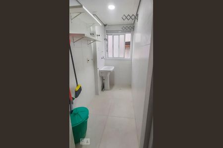 Apartamento à venda com 60m², 2 quartos e 1 vaga Apartamento à venda com 60m², 2 quartos e 1 vagaÁrea de Serviço