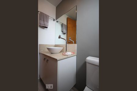 Apartamento à venda com 85m², 2 quartos e 2 vagasLavabo