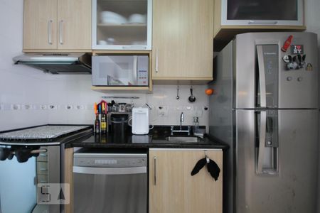 Apartamento à venda com 85m², 2 quartos e 2 vagasCozinha