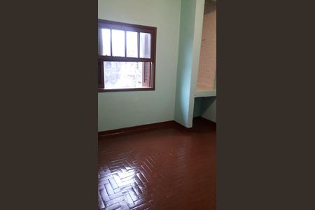 Quarto de casa para alugar com 2 quartos, 60m² em Vila Roque, São Paulo