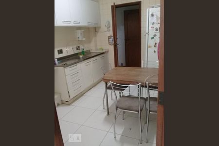 Apartamento para alugar com 130m², 3 quartos e 1 vagaCozinha