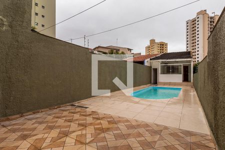 Casa à venda com 450m², 6 quartos e 4 vagasÁrea comum - Piscina
