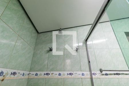 Casa à venda com 450m², 6 quartos e 4 vagasSuíte 1 - Banheiro