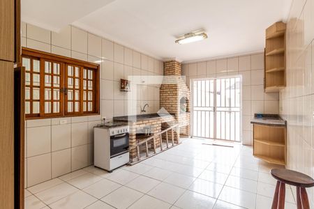 Casa à venda com 450m², 6 quartos e 4 vagasChurrasqueira