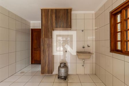 Casa à venda com 450m², 6 quartos e 4 vagasÁrea de Serviço