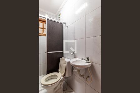 Casa à venda com 450m², 6 quartos e 4 vagasBanheiro de serviço