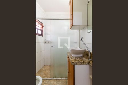 Casa à venda com 450m², 6 quartos e 4 vagasEdícula - Banheiro