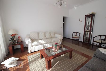 Sala de casa à venda com 3 quartos, 300m² em Vila Espanhola, São Paulo
