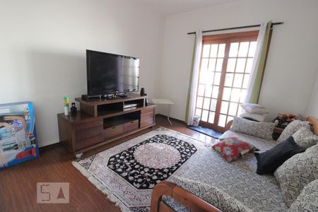 Quarto 3 de casa à venda com 3 quartos, 300m² em Vila Espanhola, São Paulo