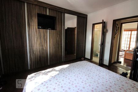 Quarto 1 de casa à venda com 3 quartos, 300m² em Vila Espanhola, São Paulo