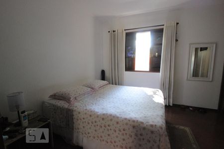 Quarto 1 de casa à venda com 3 quartos, 300m² em Vila Espanhola, São Paulo