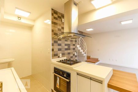 Cozinha de casa para alugar com 3 quartos, 90m² em Chácara Santo Antônio (zona Sul), São Paulo