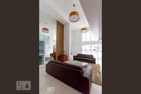 Studio para alugar com 35m², 1 quarto e 1 vaga Studio para alugar com 35m², 1 quarto e 1 vagaHall de Entrada