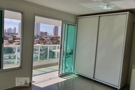 Quarto Suíte de kitnet/studio para alugar com 1 quarto, 35m² em Setor Bueno, Goiânia