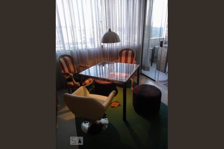 sala de apartamento para alugar com 1 quarto, 73m² em Paraíso do Morumbi, São Paulo