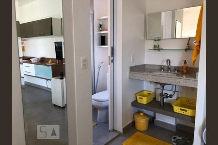 Banheiro de kitnet/studio à venda com 1 quarto, 45m² em Perdizes, São Paulo