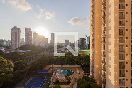 Vista de apartamento para alugar com 1 quarto, 58m² em Vila Olímpia, São Paulo