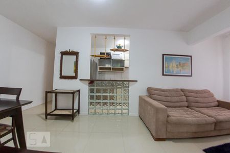 Sala de apartamento à venda com 2 quartos, 58m² em Protásio Alves, Porto Alegre