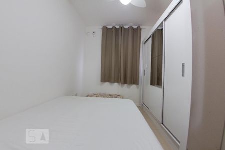 Quarto 1 de apartamento para alugar com 2 quartos, 58m² em Protásio Alves, Porto Alegre