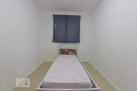 Quarto 2 de apartamento para alugar com 2 quartos, 58m² em Protásio Alves, Porto Alegre