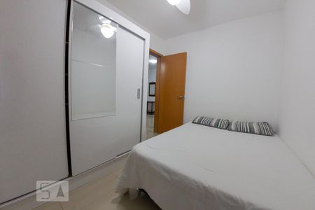 Quarto 1 de apartamento para alugar com 2 quartos, 58m² em Protásio Alves, Porto Alegre