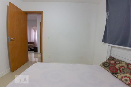 Quarto 2 de apartamento para alugar com 2 quartos, 58m² em Protásio Alves, Porto Alegre