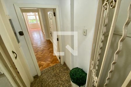 Apartamento para alugar com 143m², 3 quartos e sem vaga Apartamento para alugar com 143m², 3 quartos e sem vagaHall de entrada