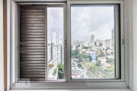 Quarto 1 - Vista de apartamento à venda com 2 quartos, 84m² em Perdizes, São Paulo