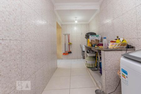 Casa à venda com 235m², 4 quartos e 2 vagasÁrea de serviço