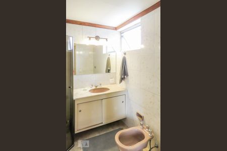 Banheiro Suíte  de apartamento para alugar com 3 quartos, 96m² em Vila Olímpia, São Paulo