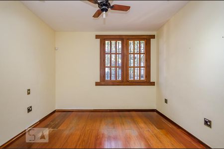 Casa à venda com 380m², 4 quartos e 4 vagasQuarto 3