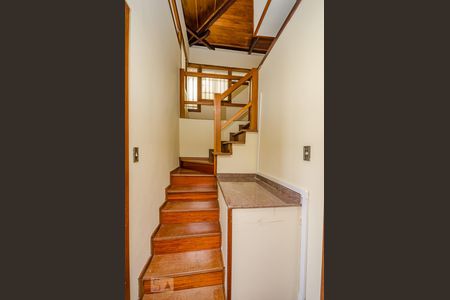 Casa à venda com 380m², 4 quartos e 4 vagasEscritório Suíte master