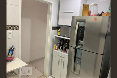 Apartamento à venda com 57m², 2 quartos e 1 vaga Apartamento à venda com 57m², 2 quartos e 1 vagaCozinha