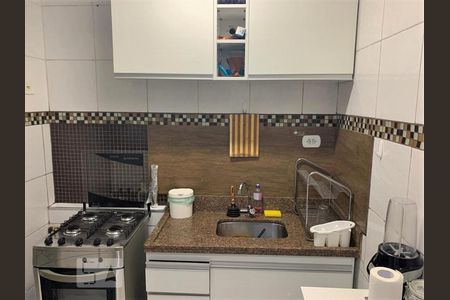 Apartamento à venda com 57m², 2 quartos e 1 vaga Apartamento à venda com 57m², 2 quartos e 1 vagaCozinha