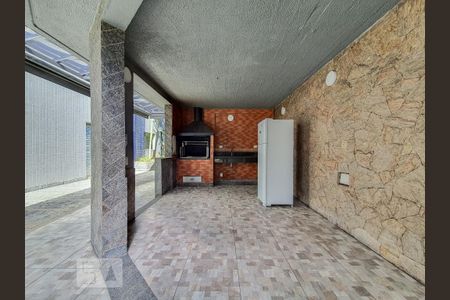 Apartamento para alugar com 62m², 2 quartos e 2 vagas Apartamento para alugar com 62m², 2 quartos e 2 vagasChurrasqueira