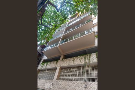 Apartamento para alugar com 60m², 2 quartos e 1 vagaFachada