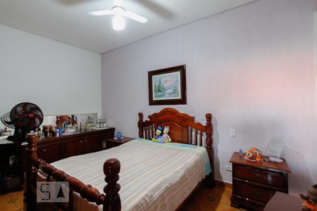 Suíte 1 de casa à venda com 3 quartos, 230m² em Vila Mira, São Paulo