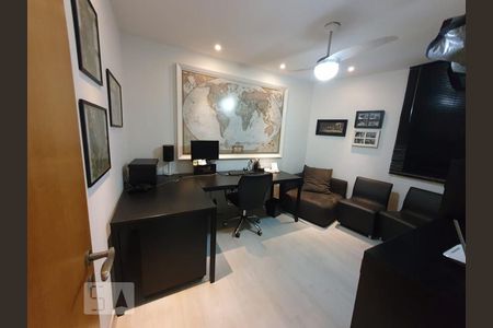 Apartamento à venda com 160m², 4 quartos e 2 vagas Apartamento à venda com 160m², 4 quartos e 2 vagasQuarto 1