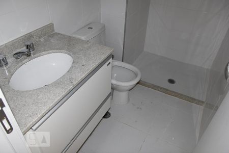 Apartamento à venda com 78m², 2 quartos e 1 vagaBanheiro 2