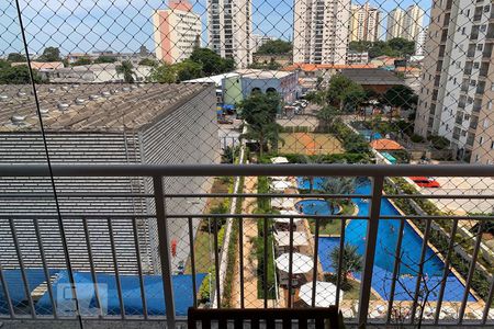 Apartamento à venda com 74m², 2 quartos e 1 vagaVaranda
