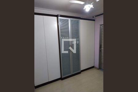 Casa à venda com 270m², 3 quartos e 2 vagasQuarto 