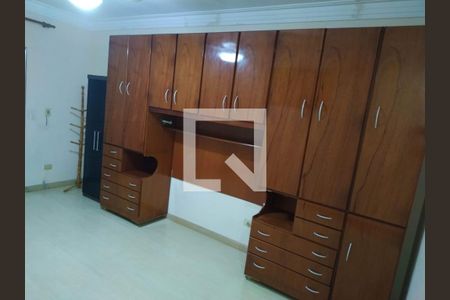 Casa à venda com 270m², 3 quartos e 2 vagasQuarto 