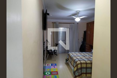 Casa à venda com 270m², 3 quartos e 2 vagasQuarto 03