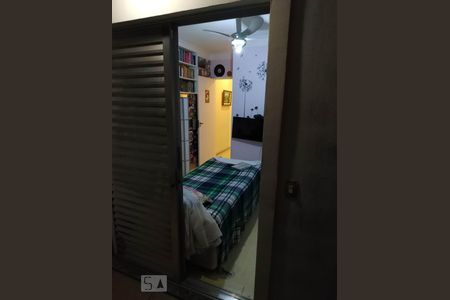 Casa à venda com 270m², 3 quartos e 2 vagasQuarto 2