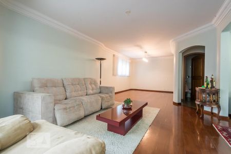 Apartamento para alugar com 147m², 3 quartos e 2 vagas Apartamento para alugar com 147m², 3 quartos e 2 vagasSala